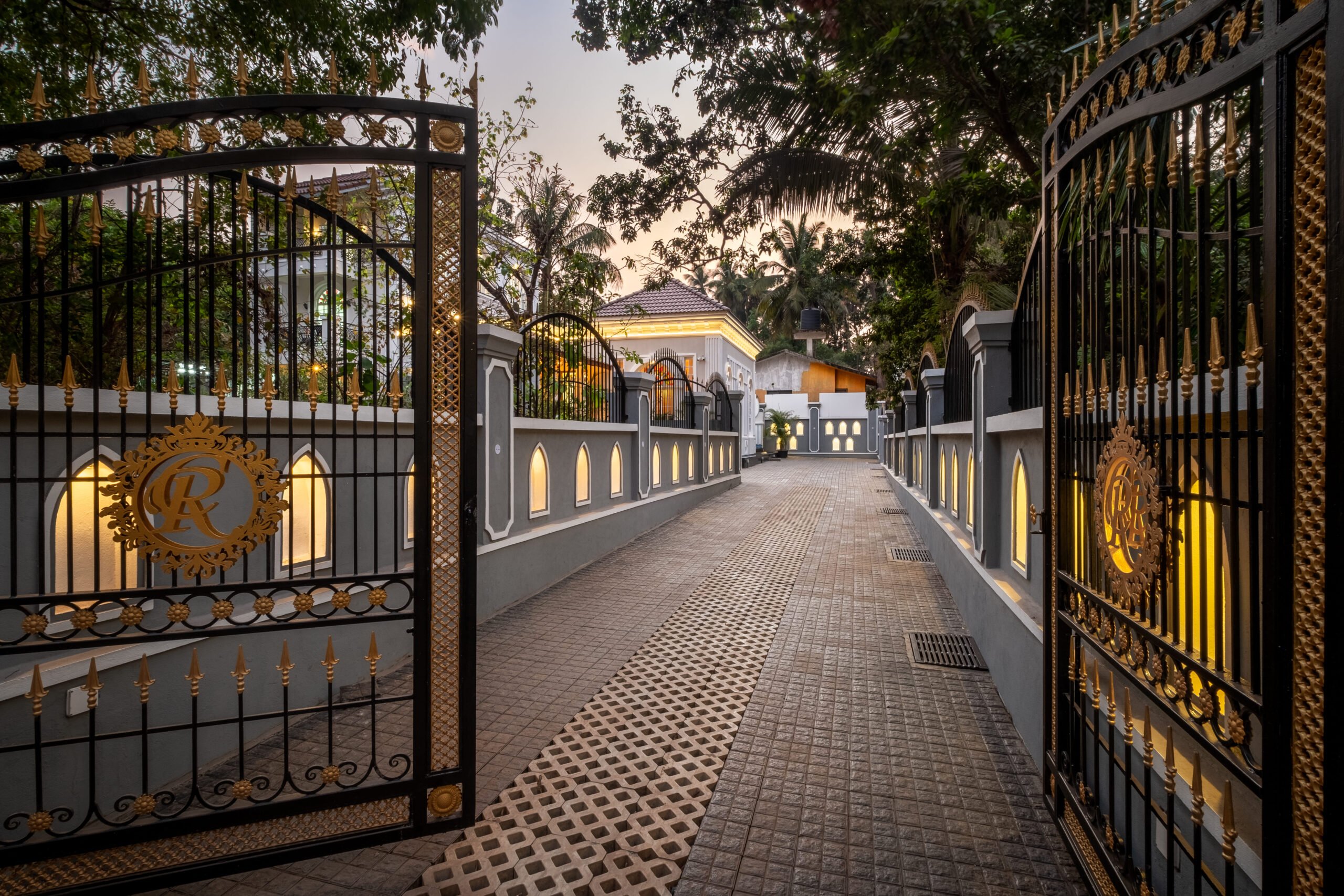 Casa Royale- 32