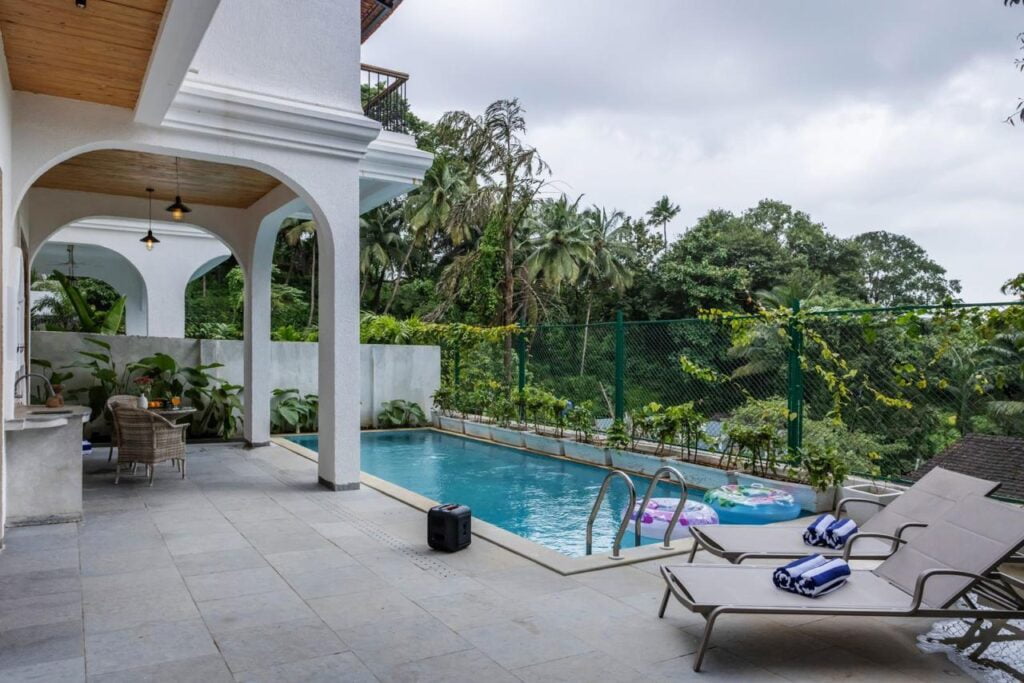 luxury villas in goa with private pool