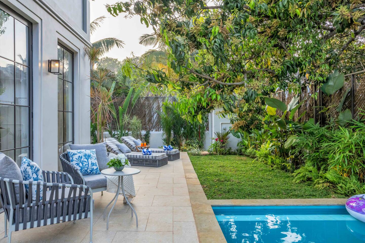 e61d8696-c0b8-4d8d-bdcf-860b5894d137