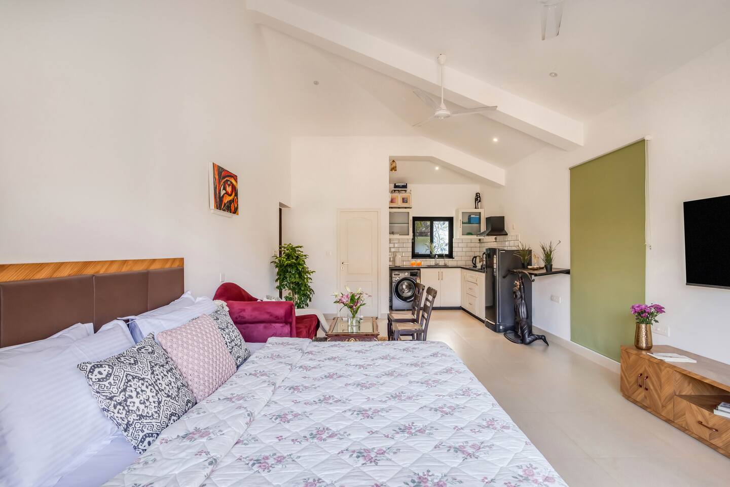 5dfd3ee6-610a-4d4a-91b3-996b6589270b