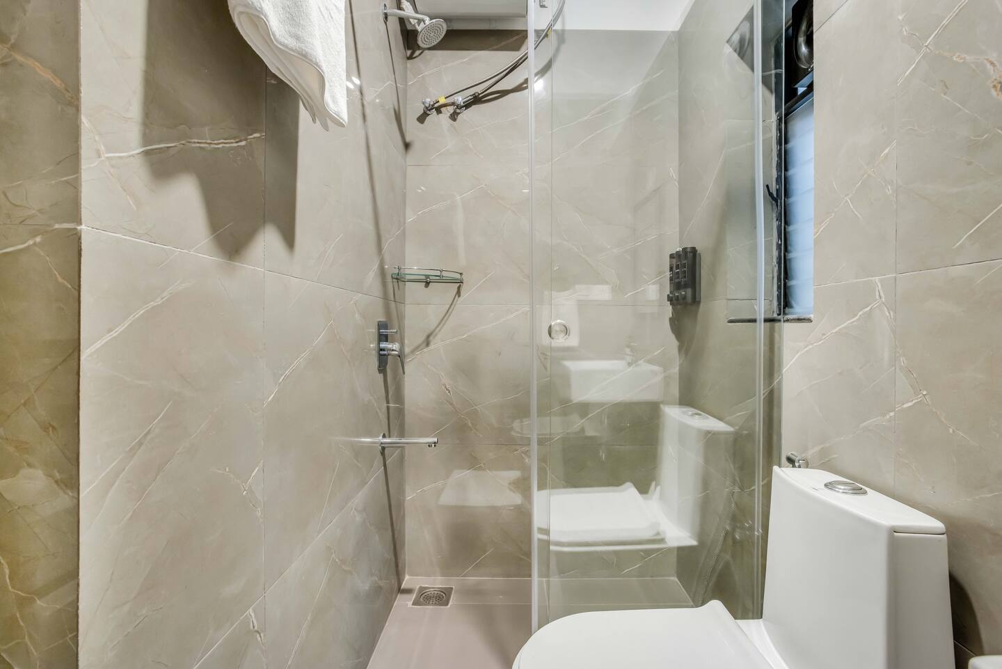 72183439-70a3-43ca-aa17-5b98e38f1813