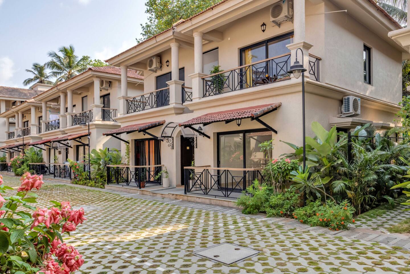 f09b9f0b-f056-43f6-8ecb-0b4b62bc0bd7